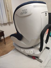 Britax Romer dualfix otočná 360° - 2