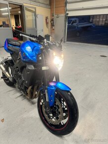 Yamaha fz1 - 2