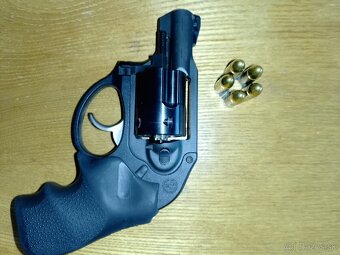 Ruger LCR 9x19 mm - 2