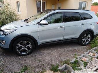 Hyundai Grand SantaFe 7-miestne - 2