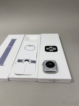 Apple Watch SE 2022 40 mm Starlight - 2