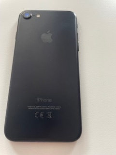 Krásny Iphone 7 32GB - 2