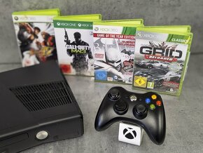 Xbox 360 Slim 250GB, 1 ovládač, 4 hry (CoD, GRID, ...) - 2