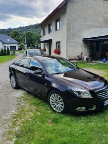 Opel INSIGNIA - 2