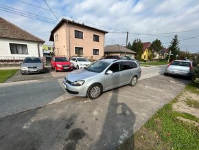 Predam Volkswagen Golf 6 combi 1,6Tdi - 2