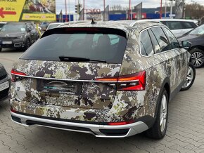 Škoda Superb Combi 2.0 TDI SCR Scout 4x4 DSG - 2