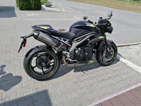 TRIUMPH Speed Triple RS 4/2021 znížená cena - 2