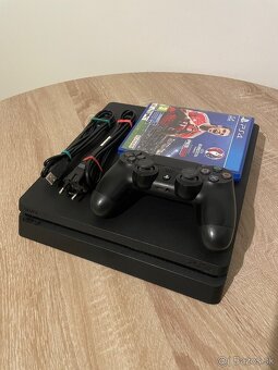 Predám Playstation 4 Slim 500 GB + Hra - 2