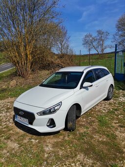 Predám Hyundai i30 combi 1.6 CRDI family - 2