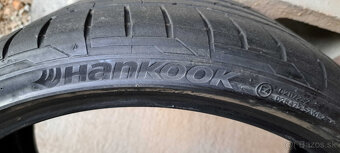 1ks Hankook 285/30R22 - 2