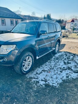 pajero 3.2 di-d 7 miestne 4x4 - 2