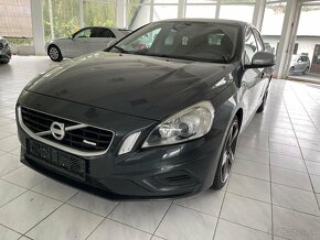 Volvo V60 1.6 T3 R-DESIGN - 2