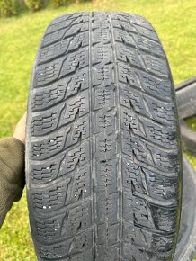 Predam Zimne 225/65 R17 pneumatiky - 2