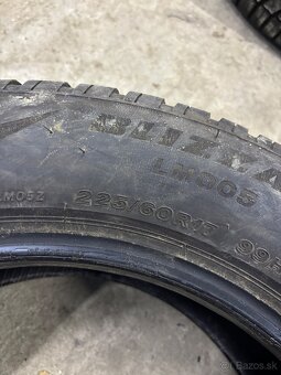 Bridgestone 225/60 R17 zimné - 2