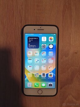 Predám iPhone 8 plus 128GB - 2