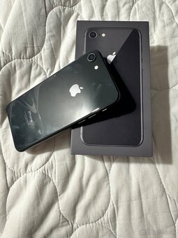 Iphone 8 - 2