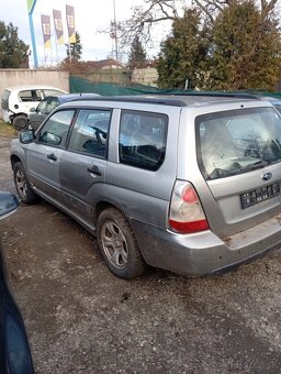 Rozpredám Subaru..forester - 2