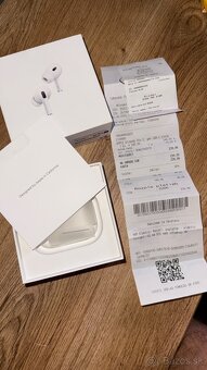 Apple AirPods pro 2 gén USB-C - 2