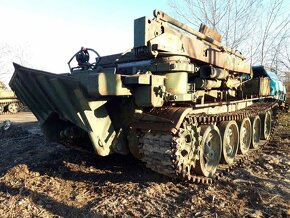 Predám vyprostovací tank VT-55A a ponton GSP-55 - 2