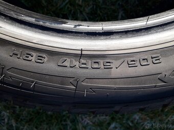 205/50 r17 zimne pneumatiky GoodYear - 2