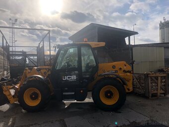 Predám TELESKOPICKÝ NAKLADAČ JCB 536-70 AGRI - 2