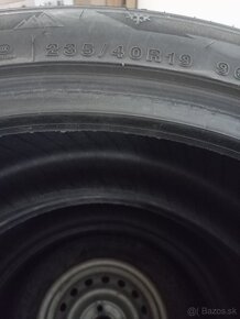 Zimné pneu 235/40 R19 - 2