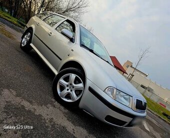 Škoda octavia Combi 1.9tdi 4x4 - 2