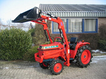 Traktor Kubota B1-17 - 2