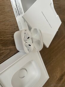 Airpods (2nd generacia) - 2