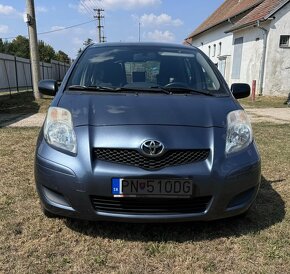 Yaris - 2