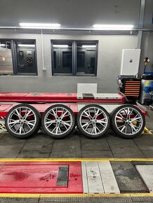 Audi R22 5x112 Q7, SQ7, Q8, SQ8 - 2