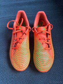 Predám kopačky adidas predator velkost 8UK/42 - 2