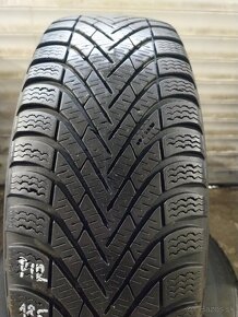 Pirelli zimné 185/60/R15 - 2