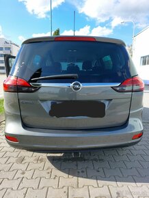 Predám Opel Zafira 1.6  , 7 miestne , kupovaná SK - 2