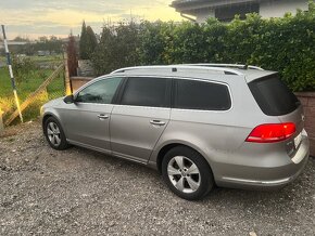 Volkswagen Passat Variant - 2