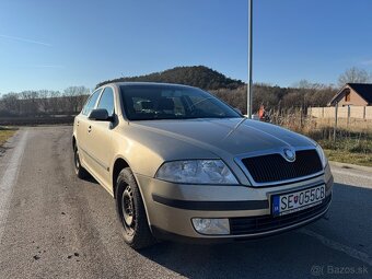 Škoda Octavia - 2