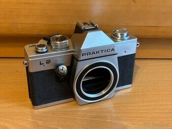 Praktica L2 + Carl Zeiss Tessar 50mm f2,8 M42 - 2