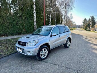 Toyota Rav4 2.0 D4D 4x4 - 2