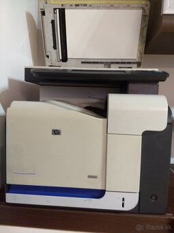 HP Color LaserJet CM3530 MFP - 2