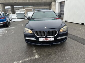 BMW Rad 7 730d - 2