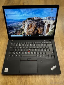 Lenovo ThinkPad T14 - 2