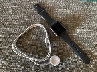 Apple Watch SE 44mm 1.generácie - 2