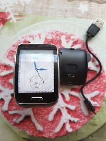 Predám nádherné smart hodinky Samsung Gear S na sim kartu - 2