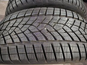 245/50 r20 zimné 2 ks GOODYEAR dezén 7,7 mm DOT2021 - 2