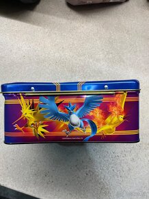 Pokemon collector chest 2018 - 2