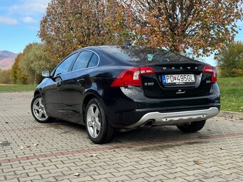 Volvo S60 D3 2011 - 2