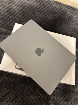 APPLE MACBOOK AIR 13,6” M2 - 2