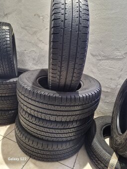 225/75/ R16 CP Michelin AGILIS CAMPING - 2