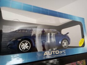 1:18 Mazda Rx-8 X-man2 movie Autoart - 2