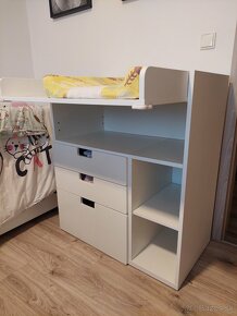 Prebalovaci stol ikea smastad - 2